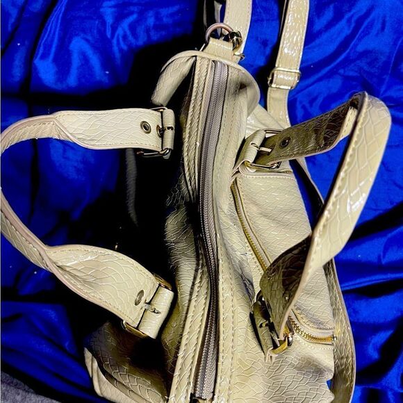 Steve Madden - Beige Reptile Leather - Duffle Purse - Picture 3 of 15